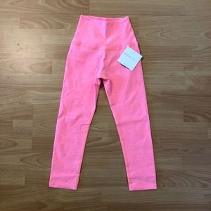 (NWT) Beyond Yoga High Waisted Capri - XS